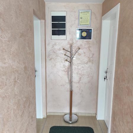 Apartment Flora ארנדלובאץ' מראה חיצוני תמונה